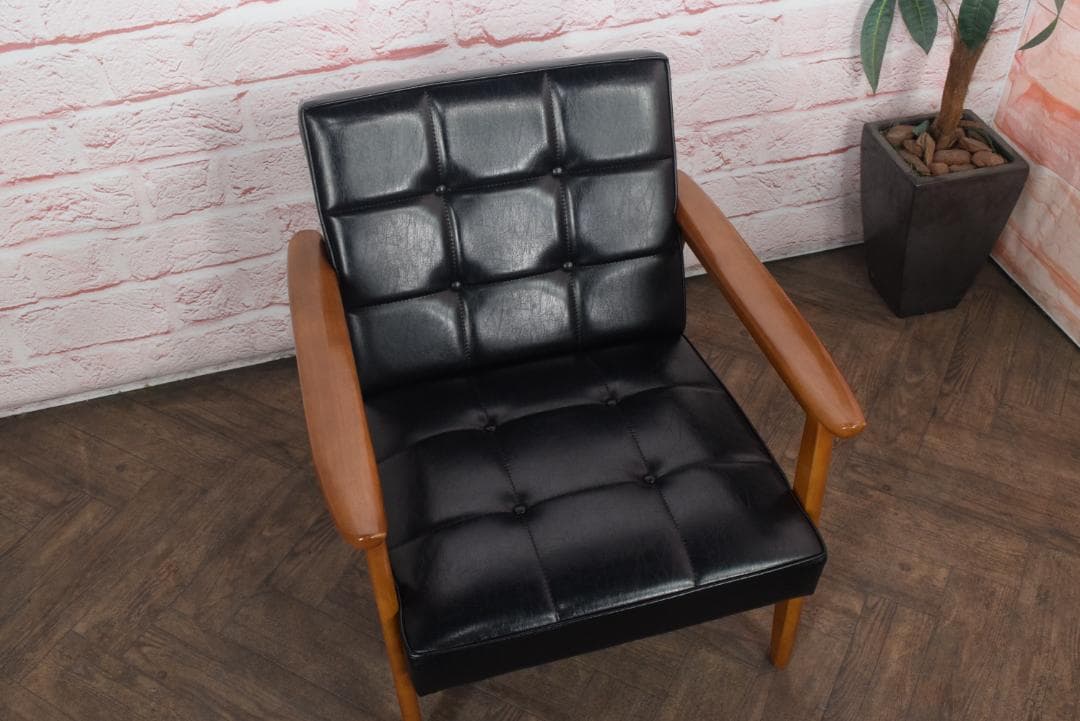 展示品　カリモク60 Kチェア スタンダードブラック　 W36170BW　13B