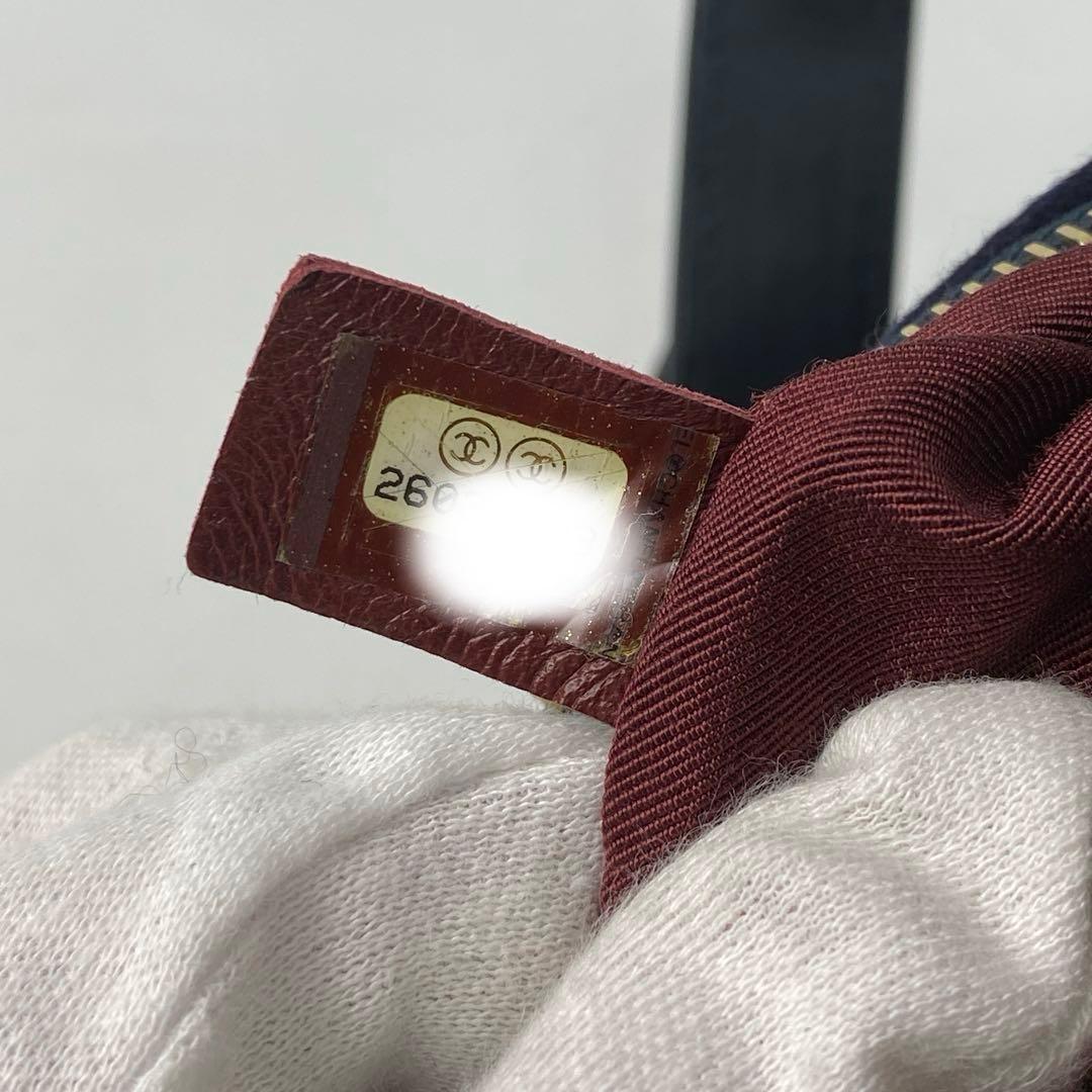 CHANEL チャーム ココマーク ボディバッグ 斜めがけ クロスボディ26番.