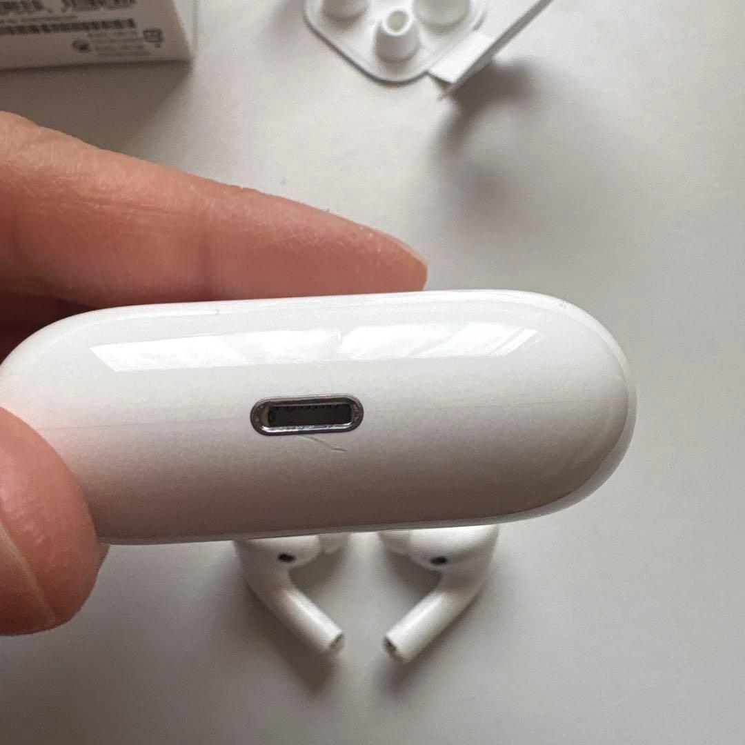 Apple AirPods Pro MagSafe充電対応