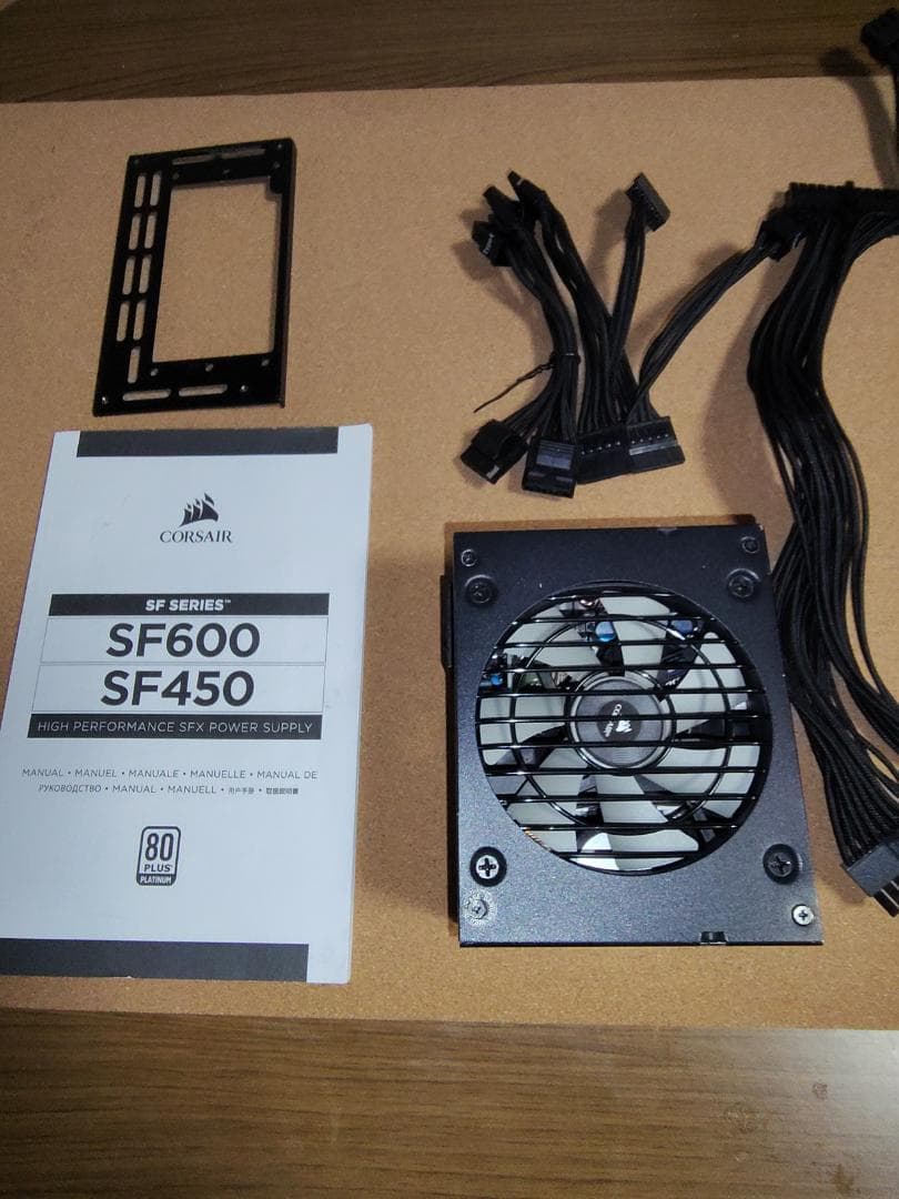 Corsair SF600 600W SFX電源ユニット