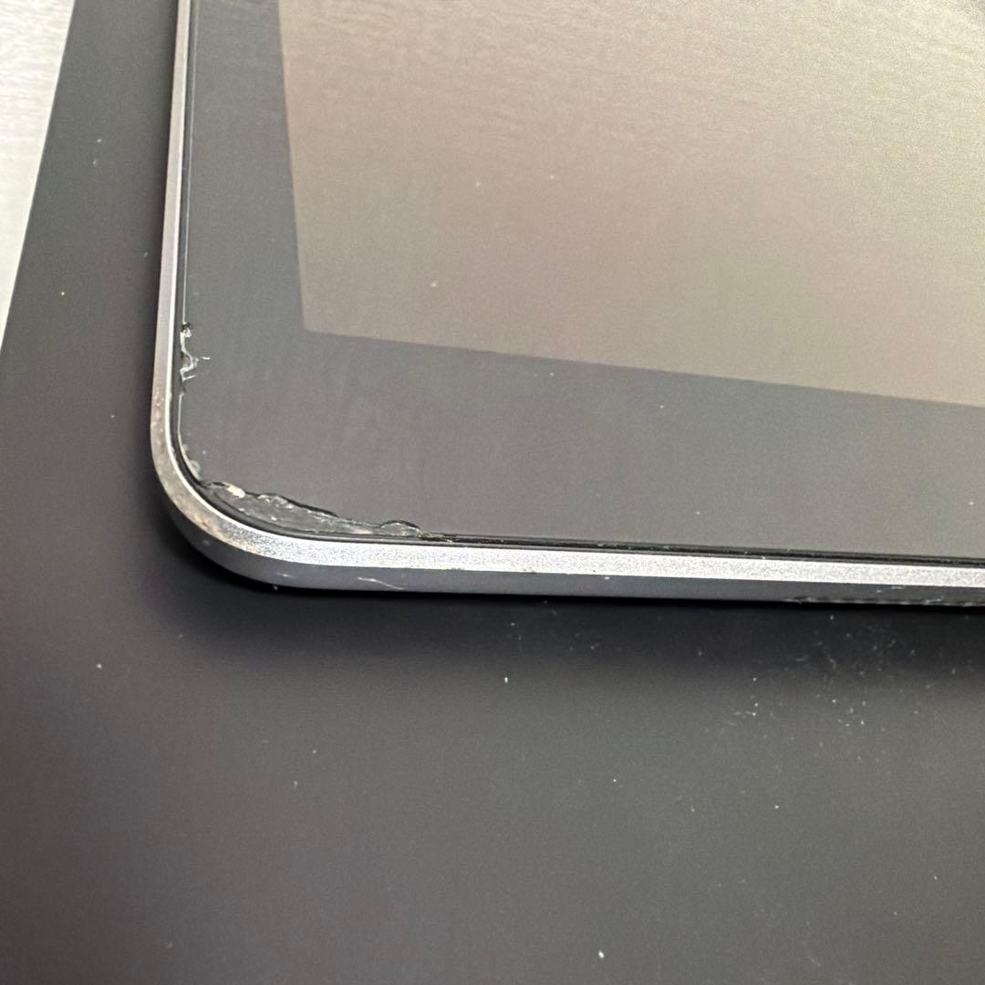 iPad 6世代 無印 32GB Wi-Fi版 MR7F2J/A シルバー