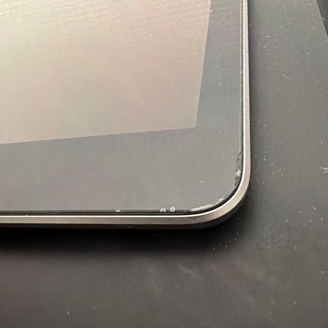 iPad 6世代 無印 32GB Wi-Fi版 MR7F2J/A シルバー