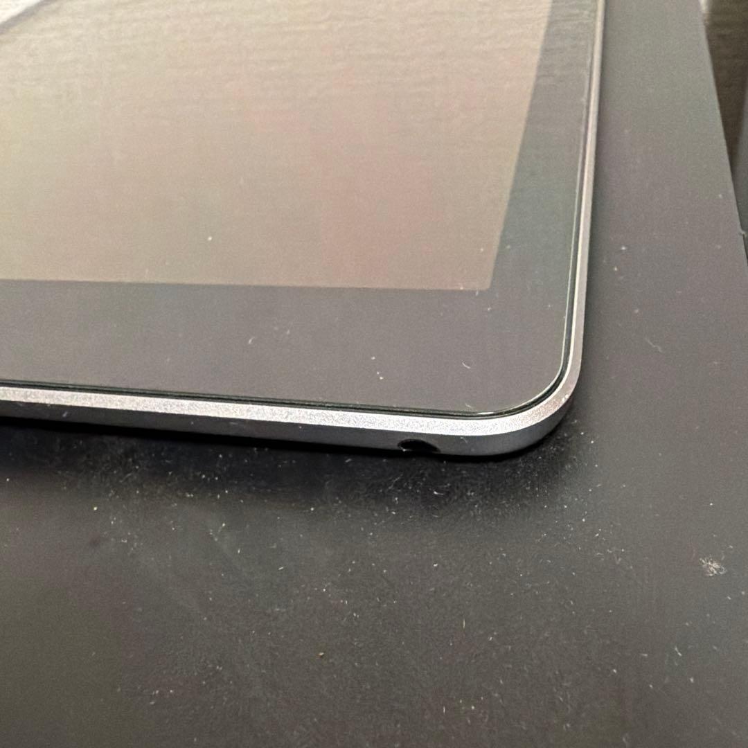 iPad 6世代 無印 32GB Wi-Fi版 MR7F2J/A シルバー