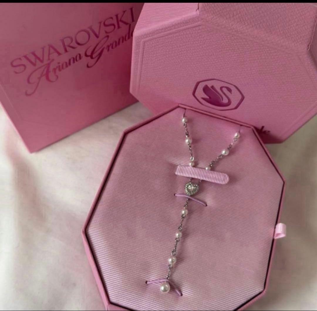新品✨スワロフスキー　アリアナ　コラボ　ネックレス　パール