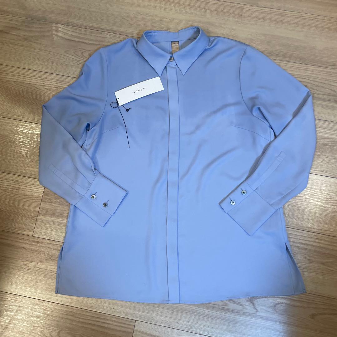 ADORE ライトデシンブラウス水色