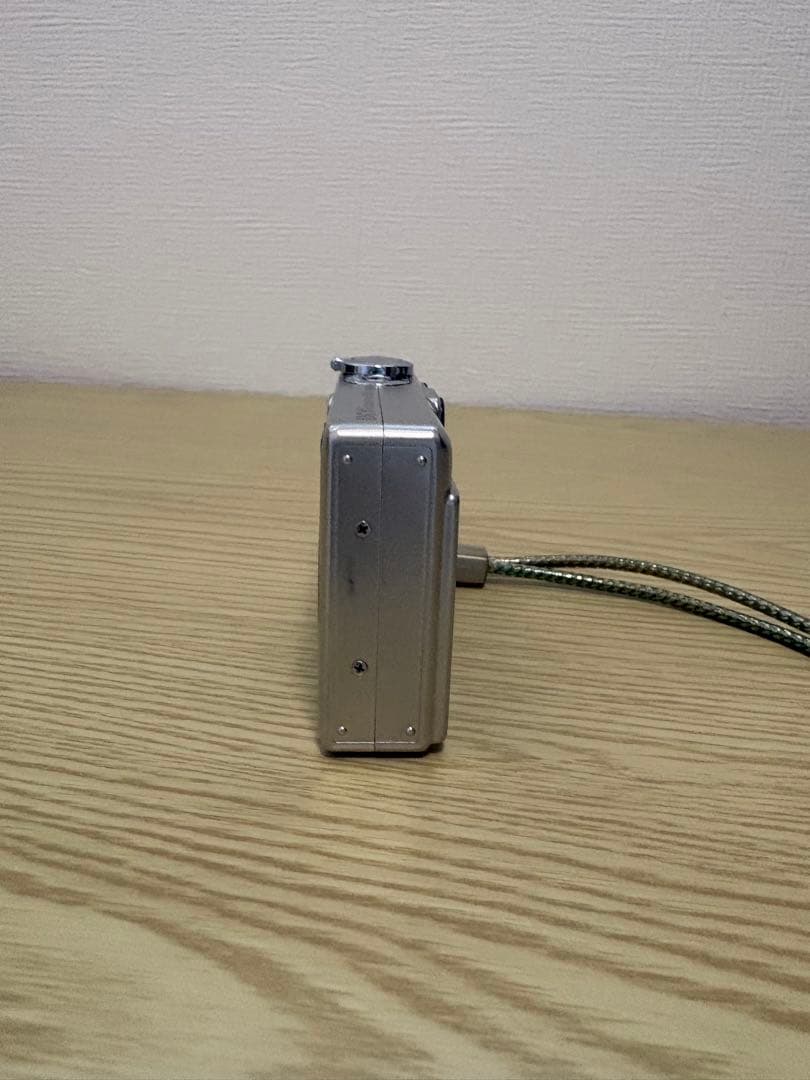 コンパクトデジカメ　Canon IXY DIGITAL 55