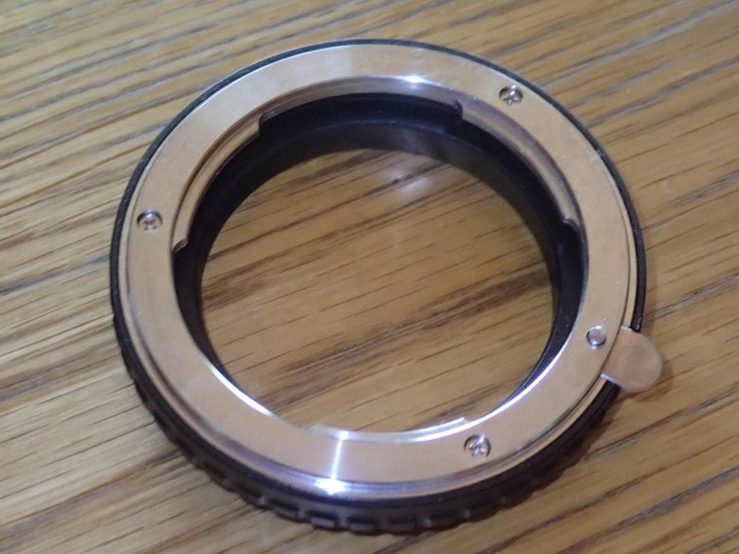 Nikon4/3マウントアダプタ レンズ側：ニコンF ボディ側：フォーサーズ