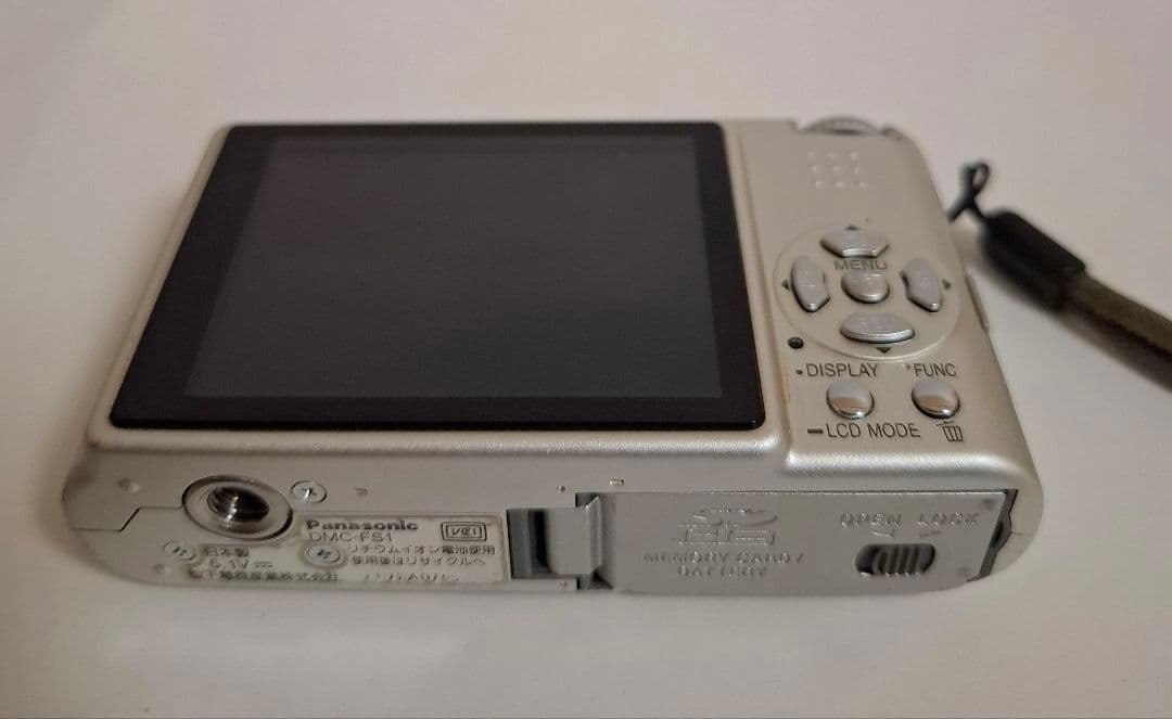 準美品 Panasonic LUMIX DMC-FS1 デジタルカメラ