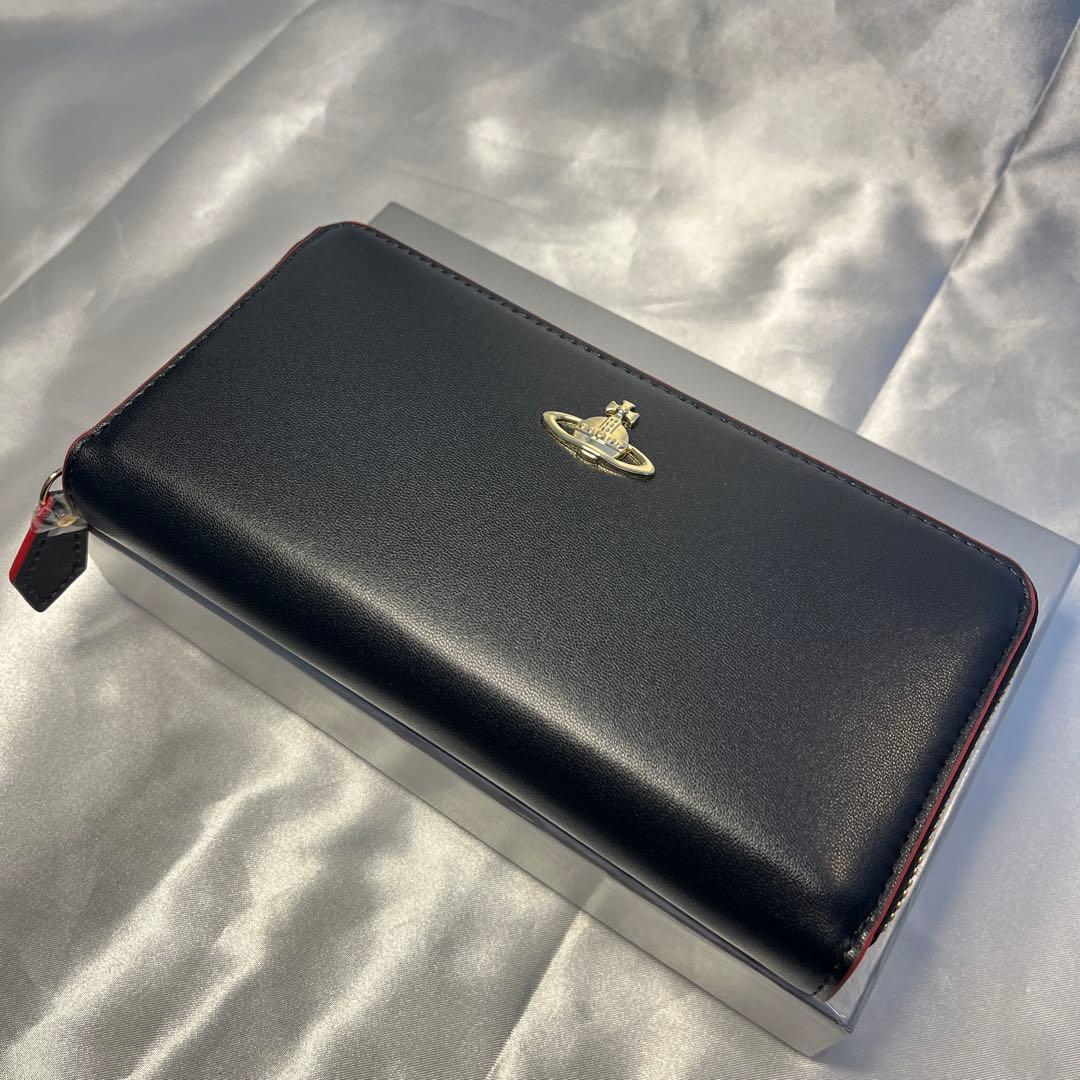 新品 Vivienne Westwood 黒 真っ赤な内装 長財布 バレンタイン