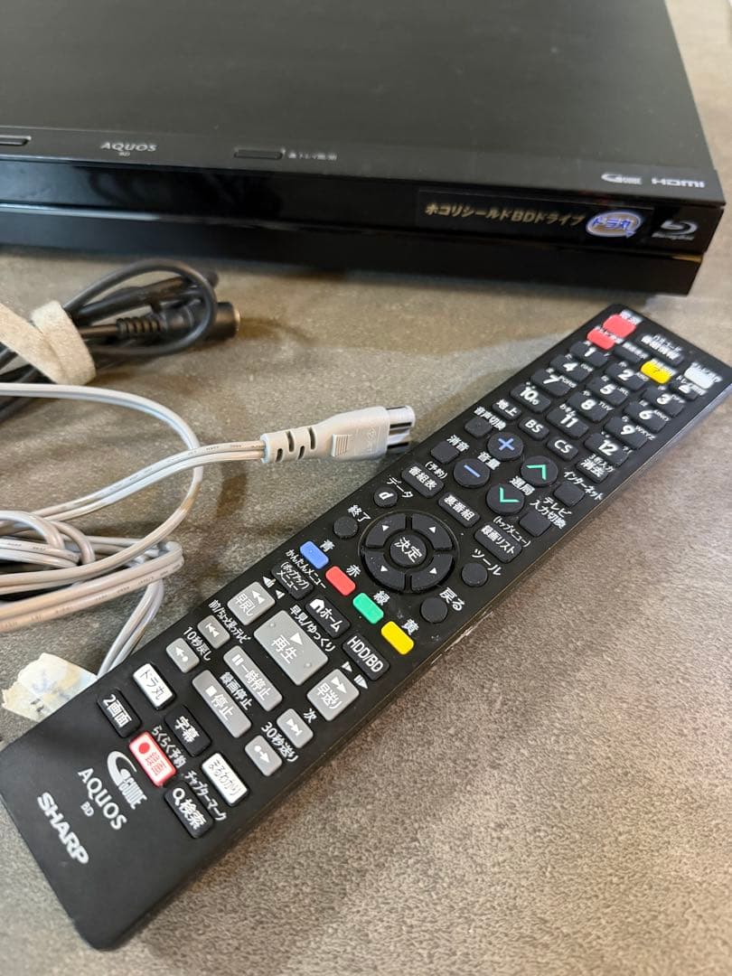 SHARP チューナー搭載Blu-rayレコーダー　2018年製