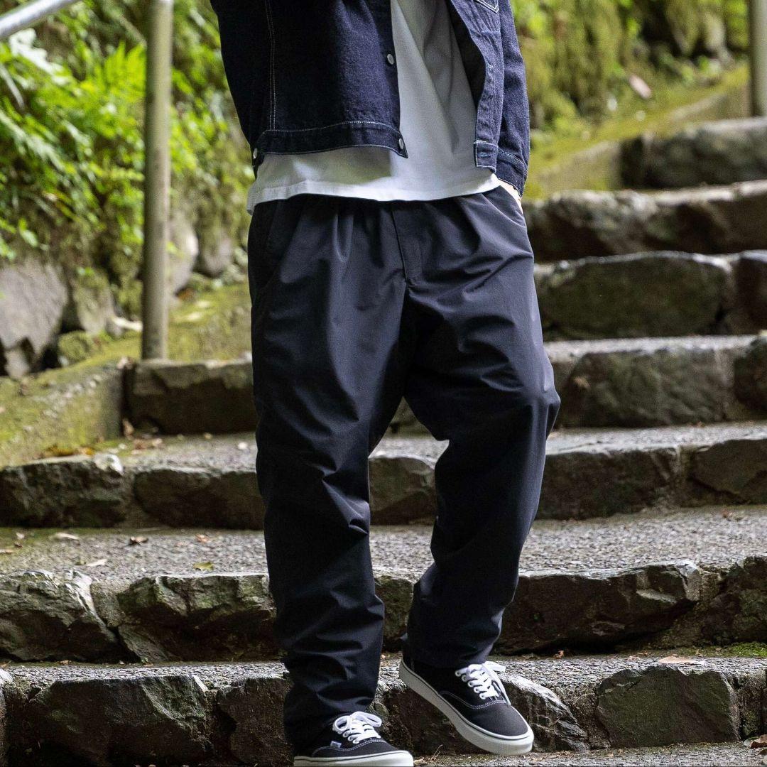 ジャパンメイド屋・35歳からの百名品「防水イージーパンツ」