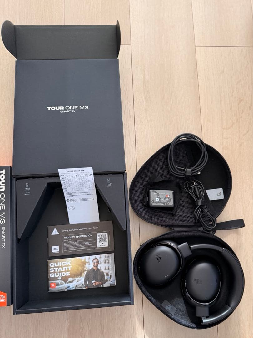 JBL TOUR ONE M3 ワイヤレスヘッドホン　トランスミッター付属