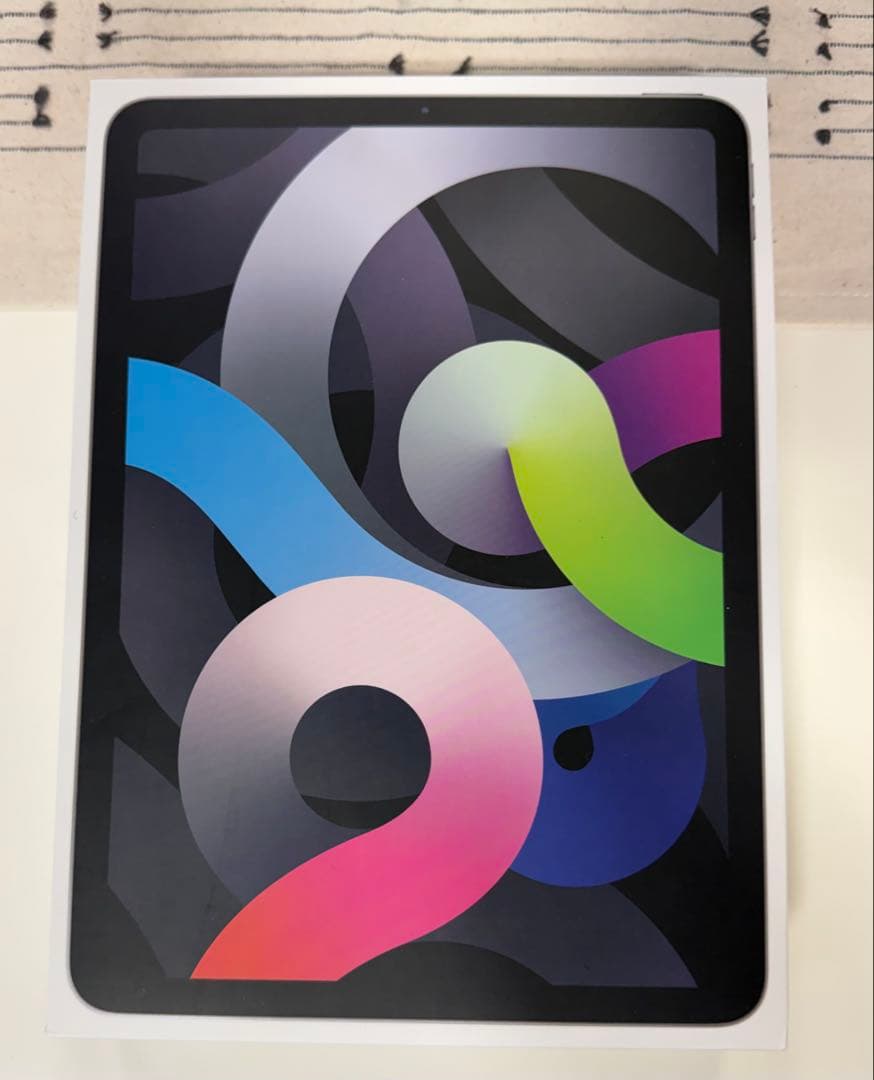 Apple iPad Air4 スペースグレー　256GB Wi-Fiモデル