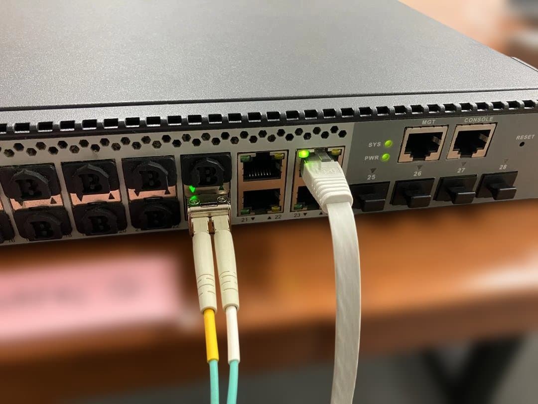 FS JAPAN S3900-24F4S①