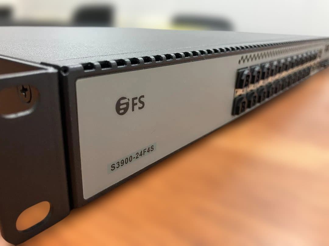 FS JAPAN S3900-24F4S①