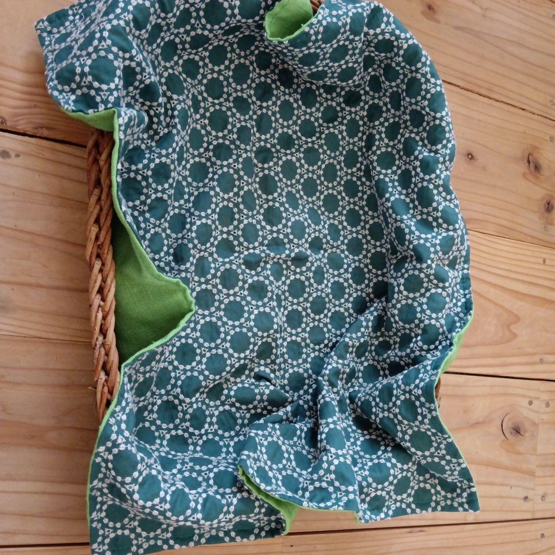 あけび籠　四角籠