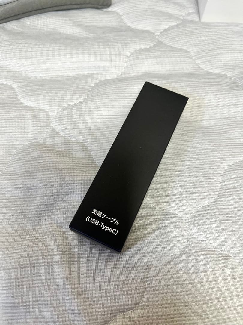 STELLA BEAUTE レーザー&EMS リフトブラシ PRO