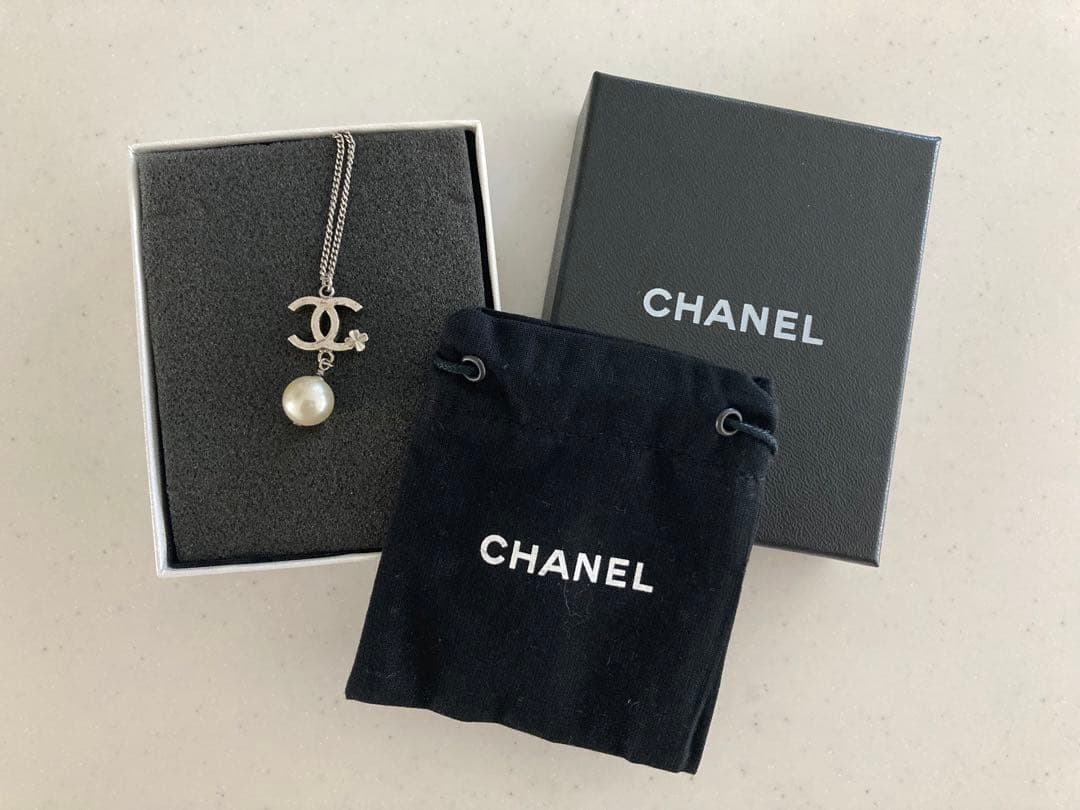 CHANEL シャネル　ネックレス　ココマーク　パール　クローバー