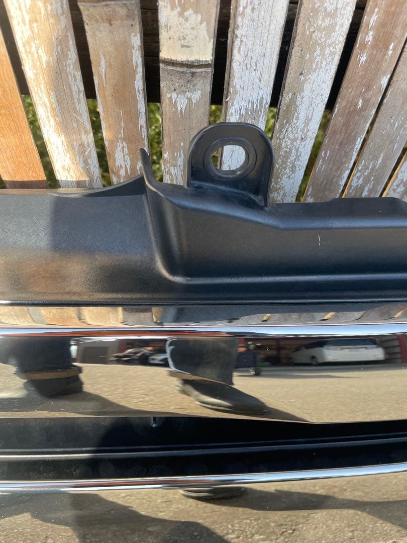 トヨタ ハイエース 200系 4型 純正フロントグリル