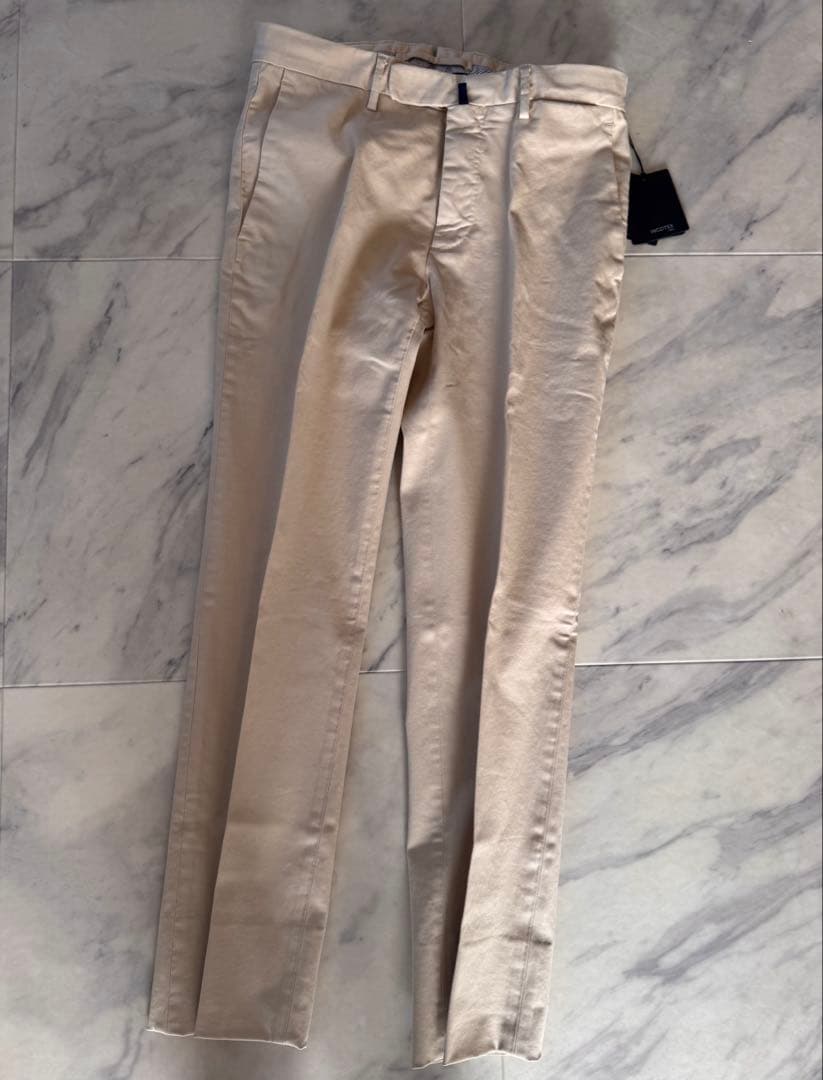 【新品未使用】INCOTEX SLACKS ストレッチコットンテーパードパンツ