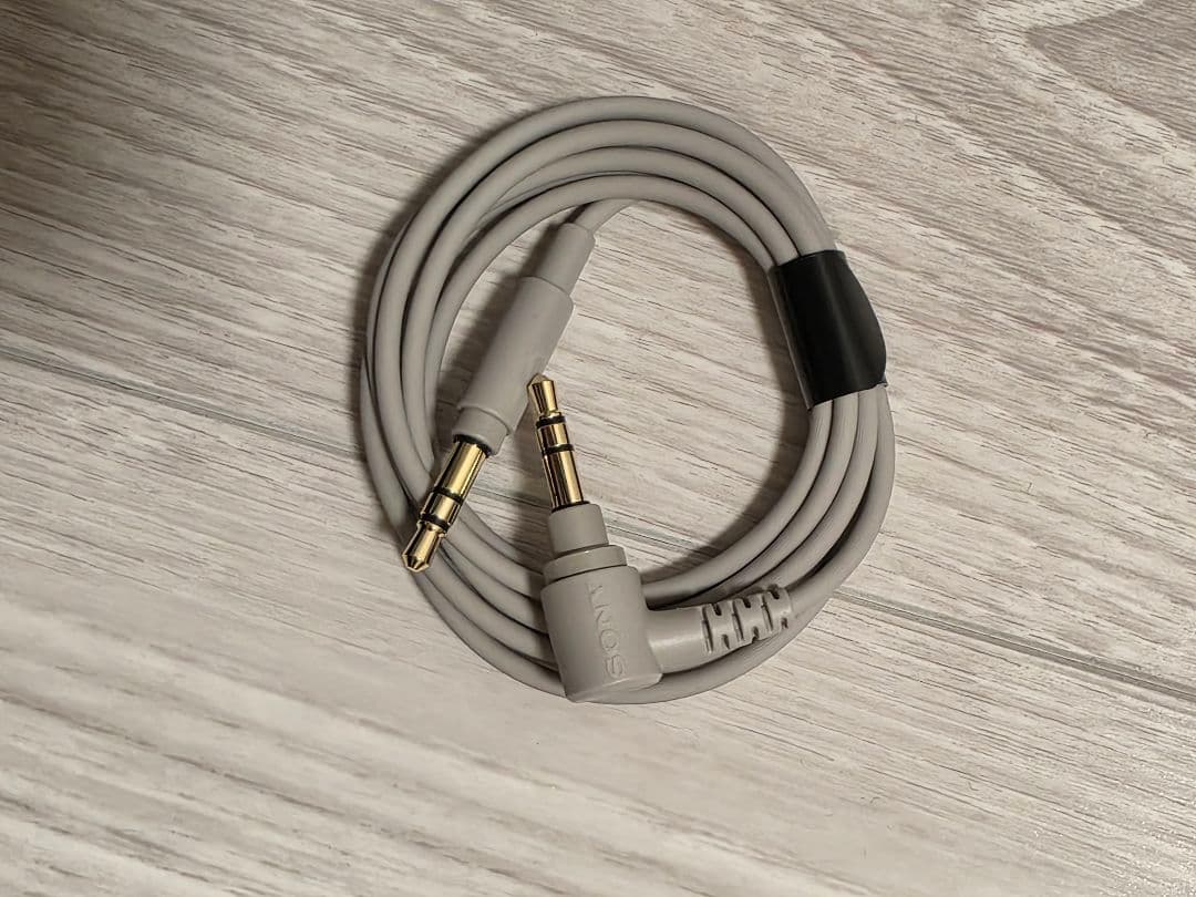 SONY WH-1000xm4　プラチナシルバー