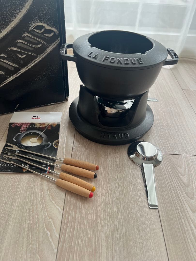 お値下げ美品STAUB LA FONDUE フォンデュセット
