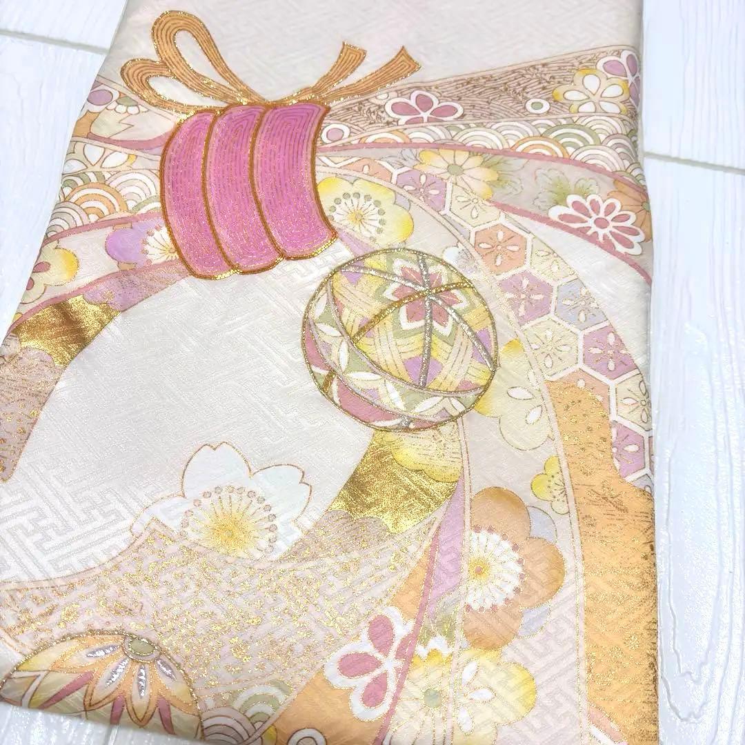 【新品】日本製 スキンベージュ お宮参り 産着 正絹 刺繍入り たとう紙 襦袢付