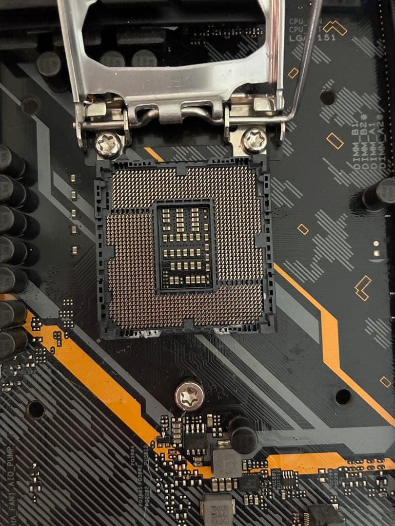 マザーボード ASUS TUF Z390-PLUS GAMING