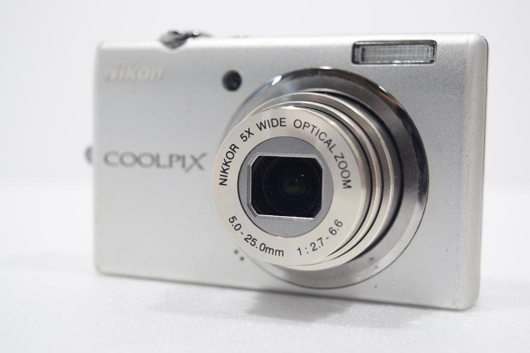 Nikon COOLPIX S570 ニコン クールピクス デジタルカメラ 箱付