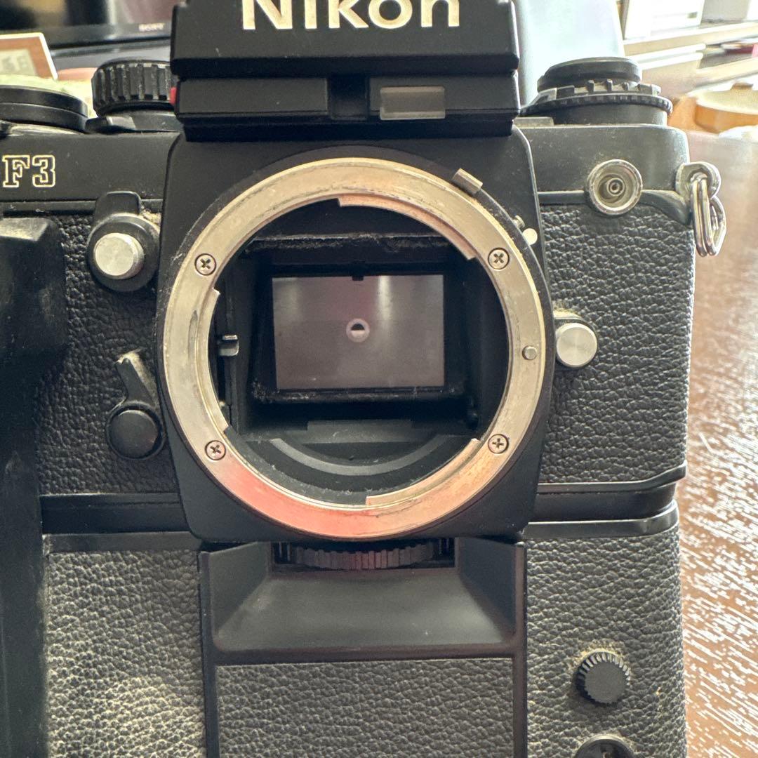 ニコン NIKON F3 ボディ + モータードライブ MD-4付き