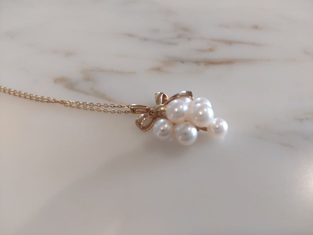 MIKIMOTO　パールリボンデザインネックレス