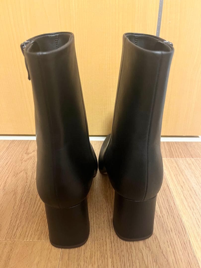 【新品未使用】DIANA ショートブーツ　ダイアナ　23.5