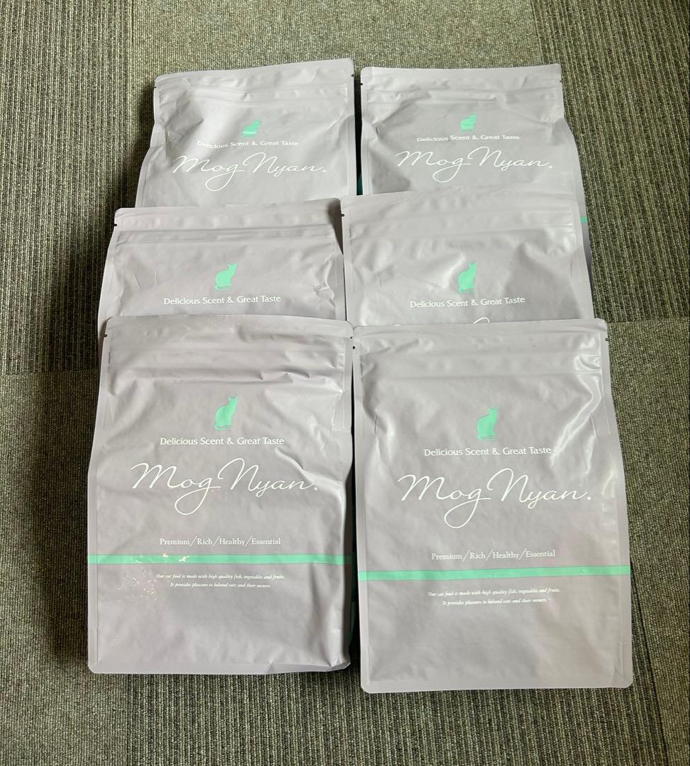 モグニャンキャットフード