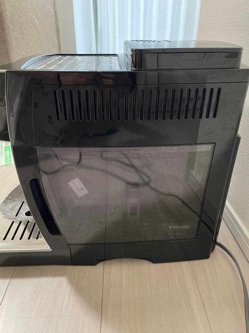 デロンギマグニフィカSコンパクト全自動エスプレッソマシン 【動作確認済】