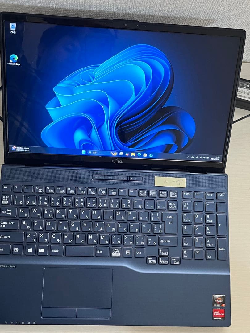 富士通 LIFEBOOK AMD Ryzen 7 5700U ジャンク品