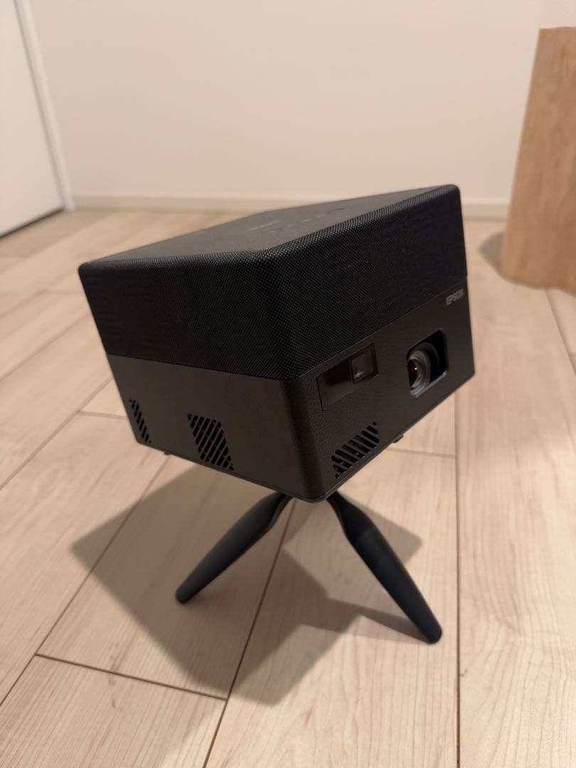 EPSON エプソン プロジェクター EF-12