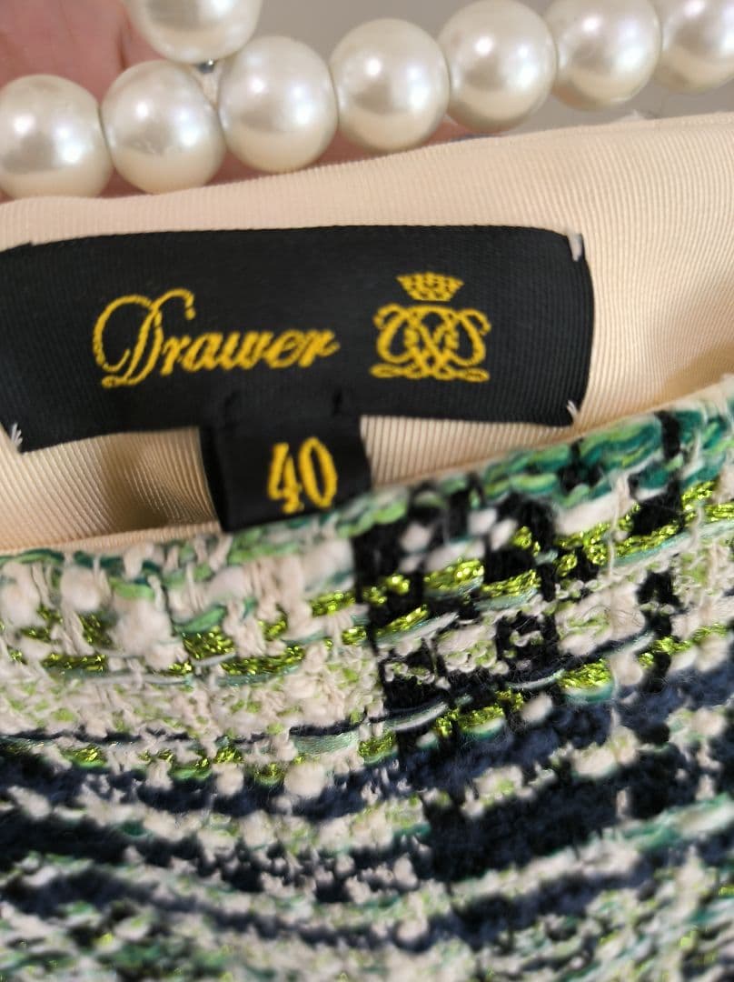 8.3万 23年人気品 ファンシー ツイード パンツ テーパードパンツ 205