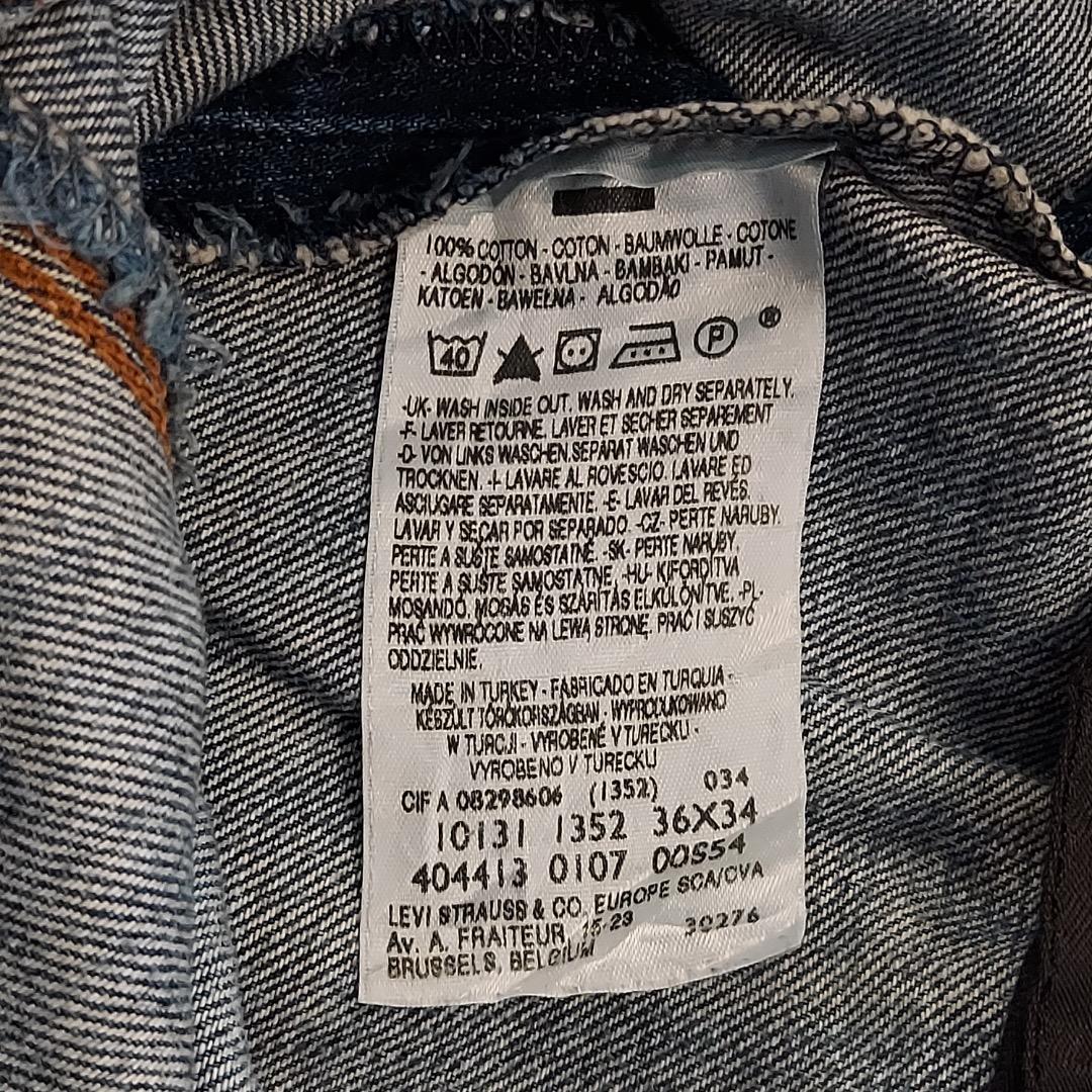 リーバイス エンジニアード ジーンズ W36 00s 青 古着 立体 18588