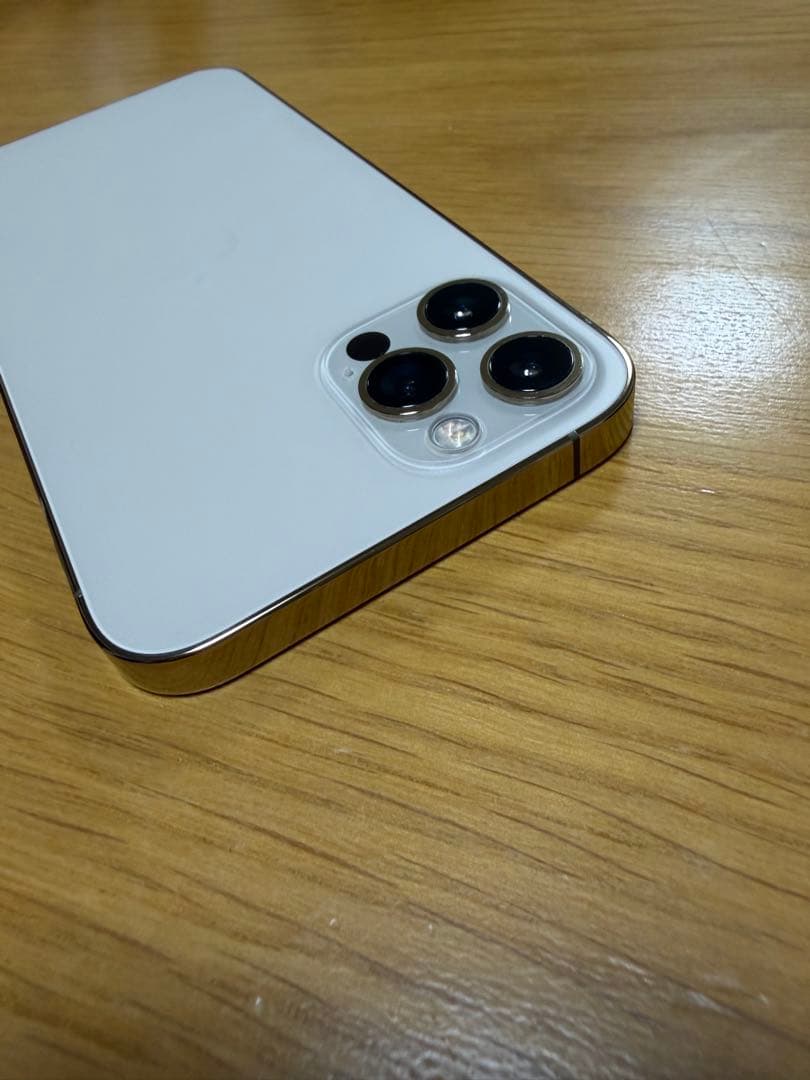 iPhone12pro ゴールド 128GB(未使用保護フィルム・コード付き)