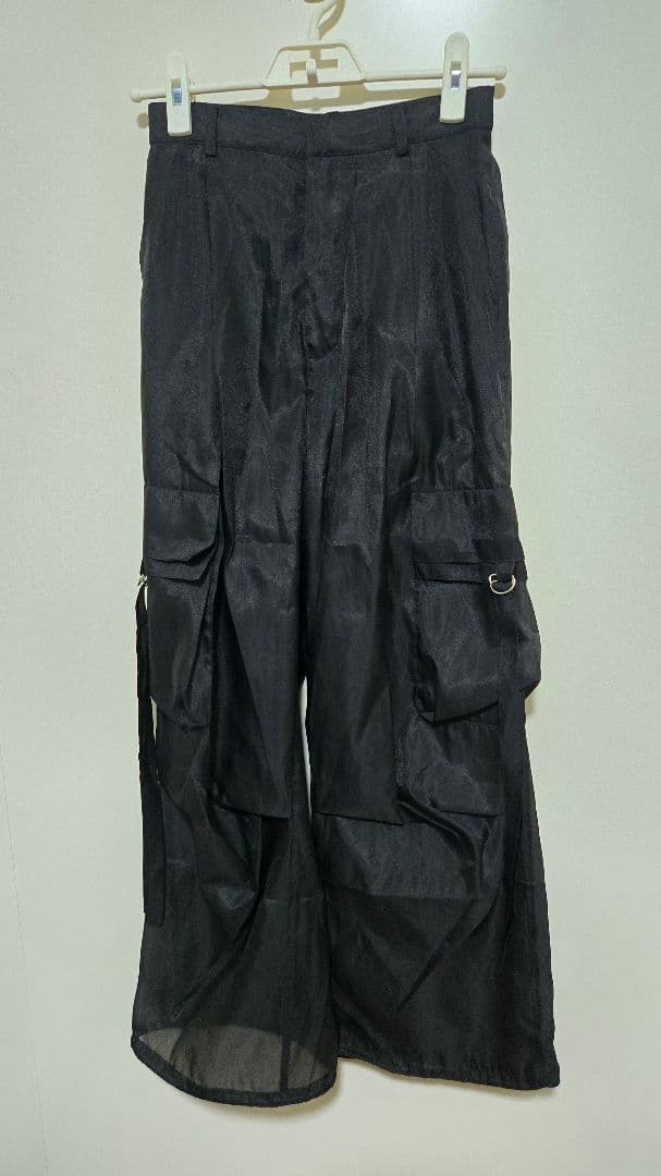 glam lips Sheer カーゴパンツ