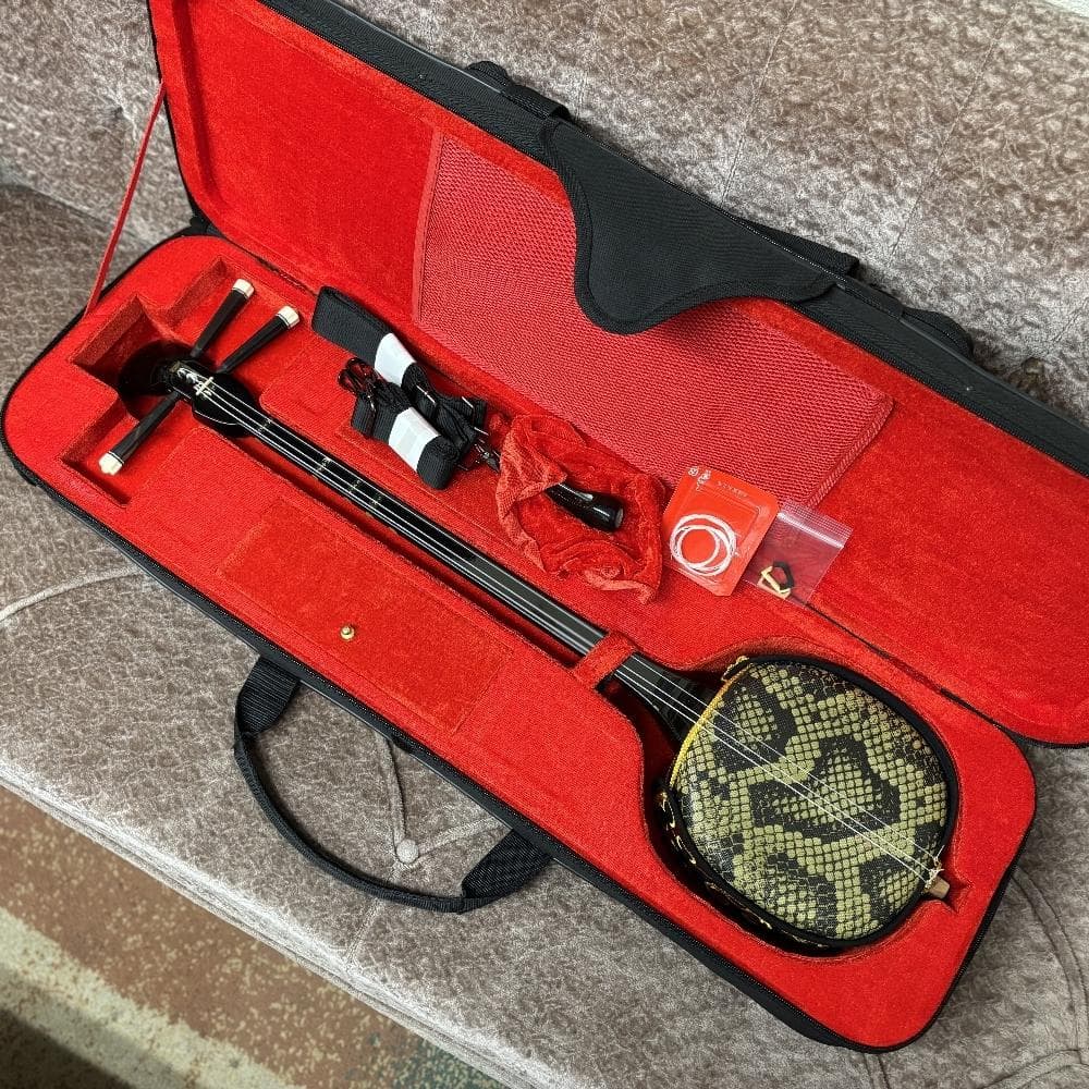 美品 沖縄 三線 初心者向け 人工皮革 ケース付