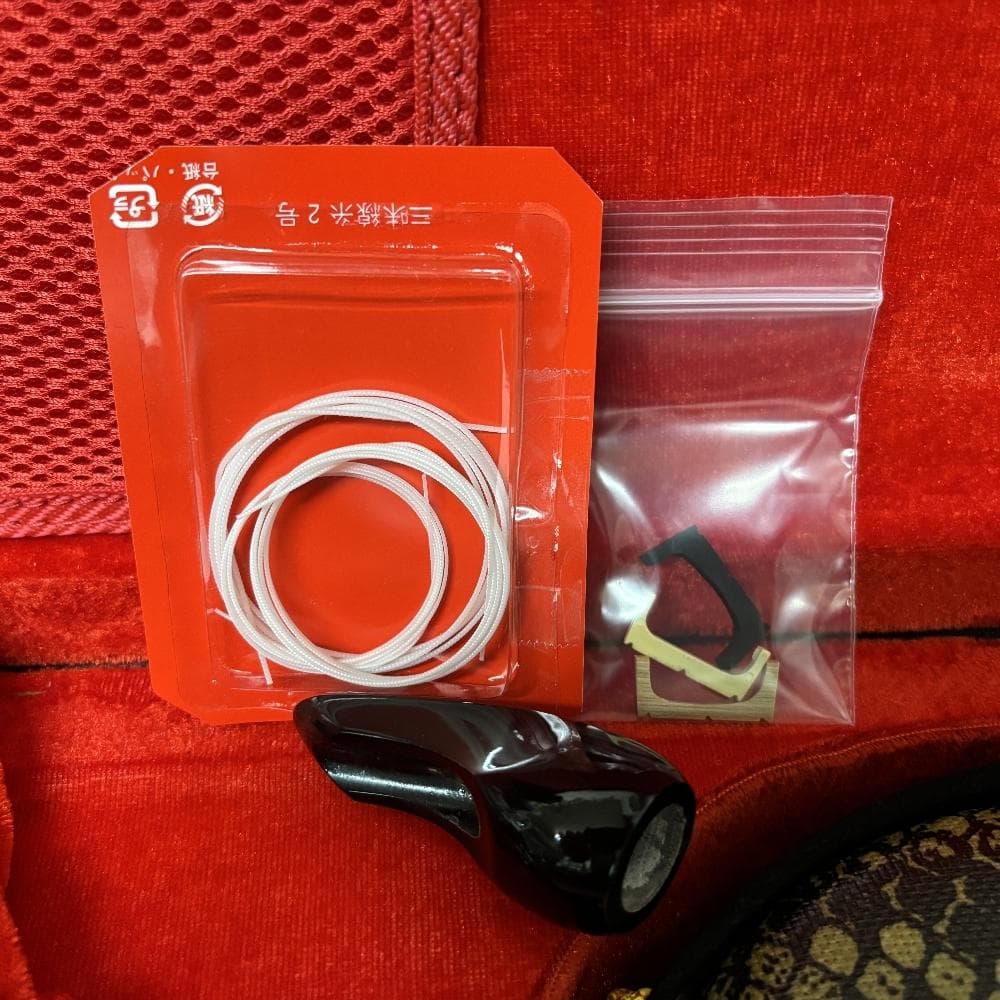 美品 沖縄 三線 初心者向け 人工皮革 ケース付