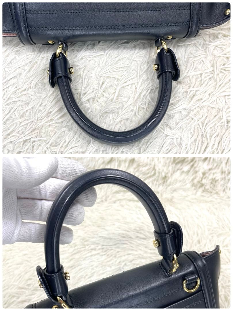 美品‼️ フェラガモ　ハンドバッグ　ガンチーニ　ソフィア　ロゴ金具　レザー