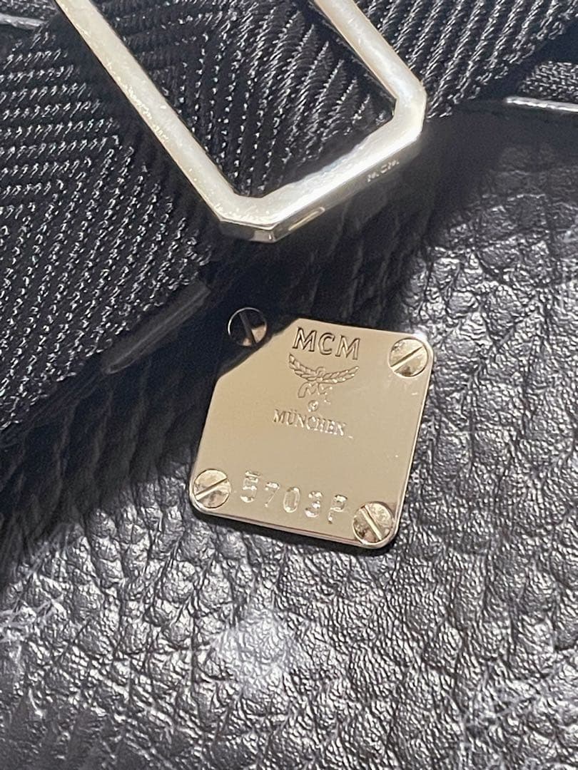 専用 MCM Aren クロスボディバッグ ヴィセトス ブラック 黒