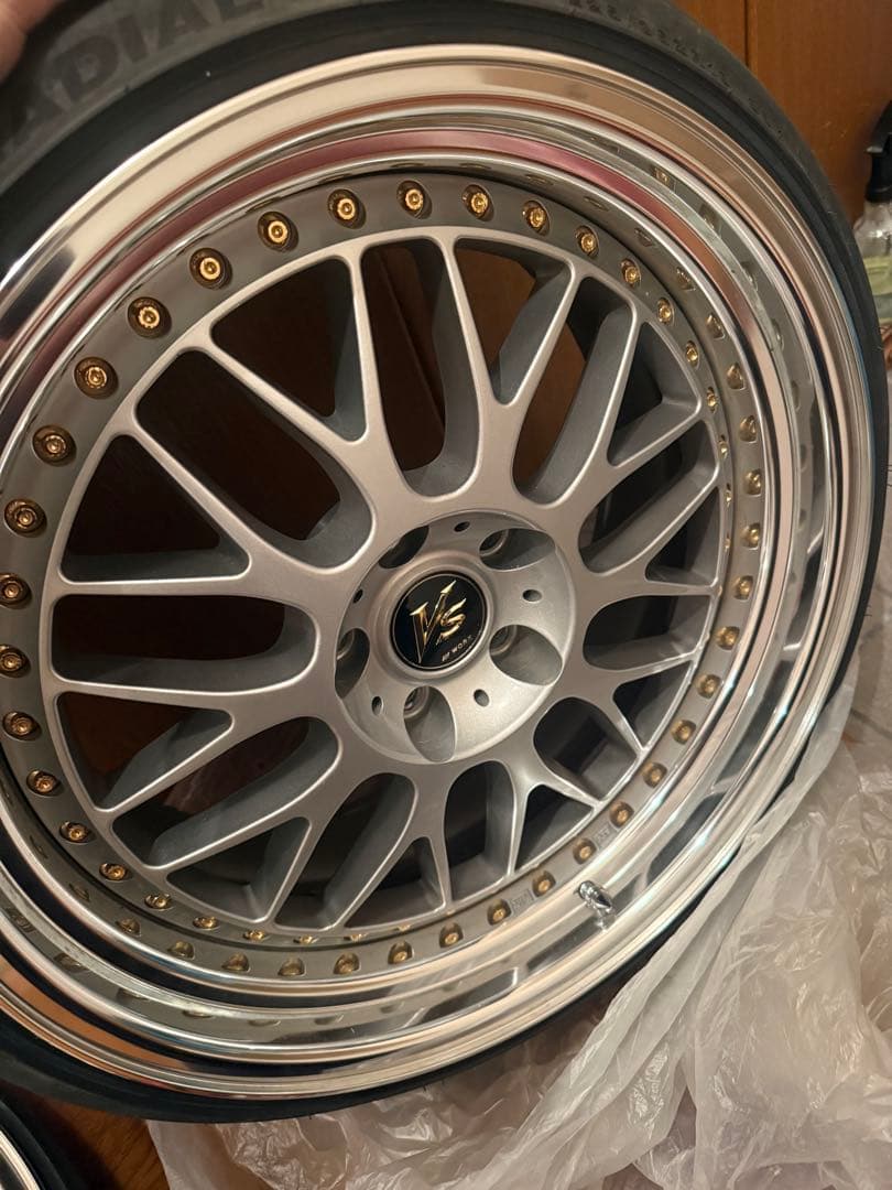 work VSXX19インチ