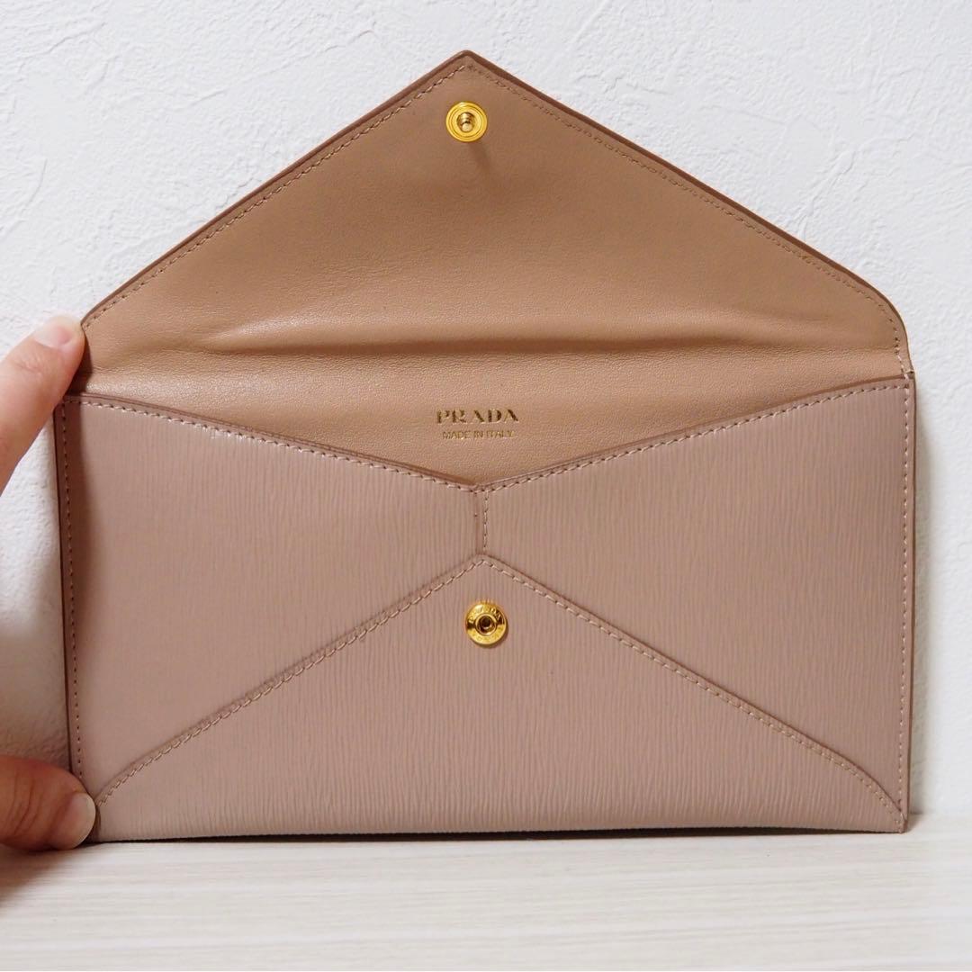 PRADA プラダ 長財布 レター型