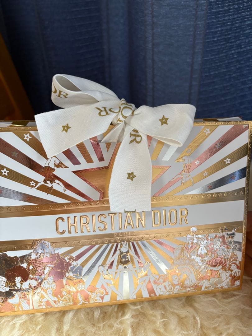 DIOR クチュールアイパレット （ホリデーコレクション 2025限定品