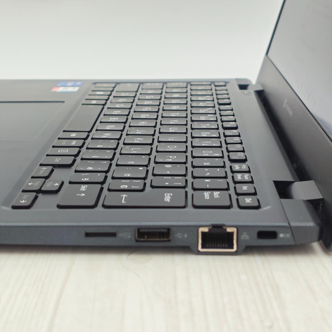 新品マウス付き☆dynabook G83/HU 16/256 第11世代i5④