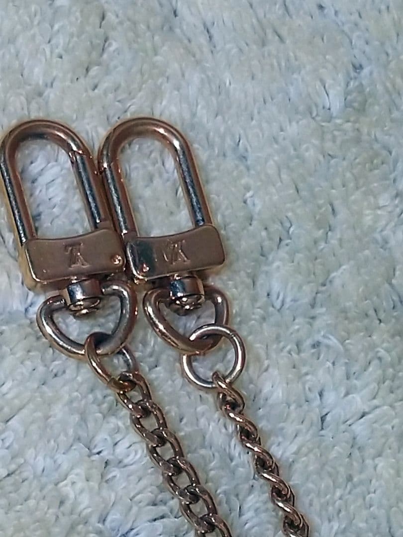 ルイヴィトン ウォレットチェーン