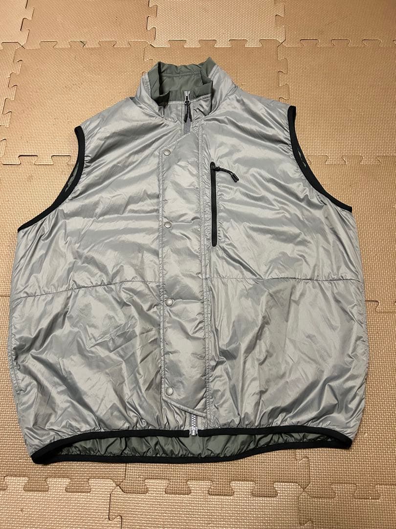 MARMOT CAPITAL ライトウエイトナイロンベスト Lサイズ　グレー